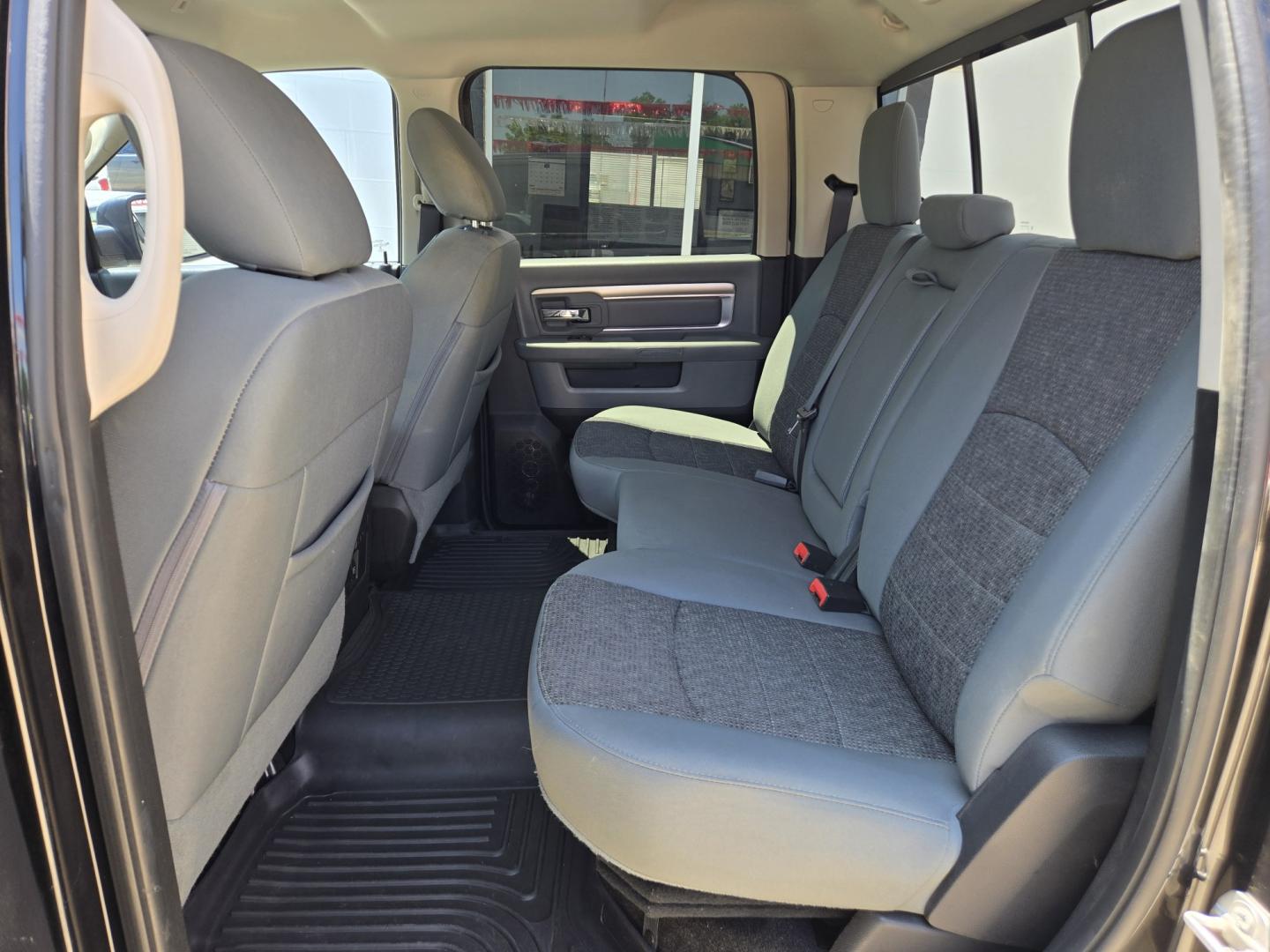 2017 Black RAM 1500 SLT Crew Cab SWB 2WD (3C6RR6LT3HG) with an 5.7L V8 OHV 16V engine, 8A transmission, located at 503 West Court, Seguin, TX, 78155, (830) 379-3373, 29.568621, -97.969803 - 2017 RAM 1500 SLT Crew Cab 2WD with a 5.7L V8 OHV 16V, Automatic, Tilt, Cruise, AM/FM Touchscreen Stereo, Power Windows, Locks, Seat and Side Mirrors, Bluetooth, Dual Climate Control, Running Boards, Tinted Windows, Backup Camera, Bumper Sensors, Trailer Towing and more!! - Photo#6
