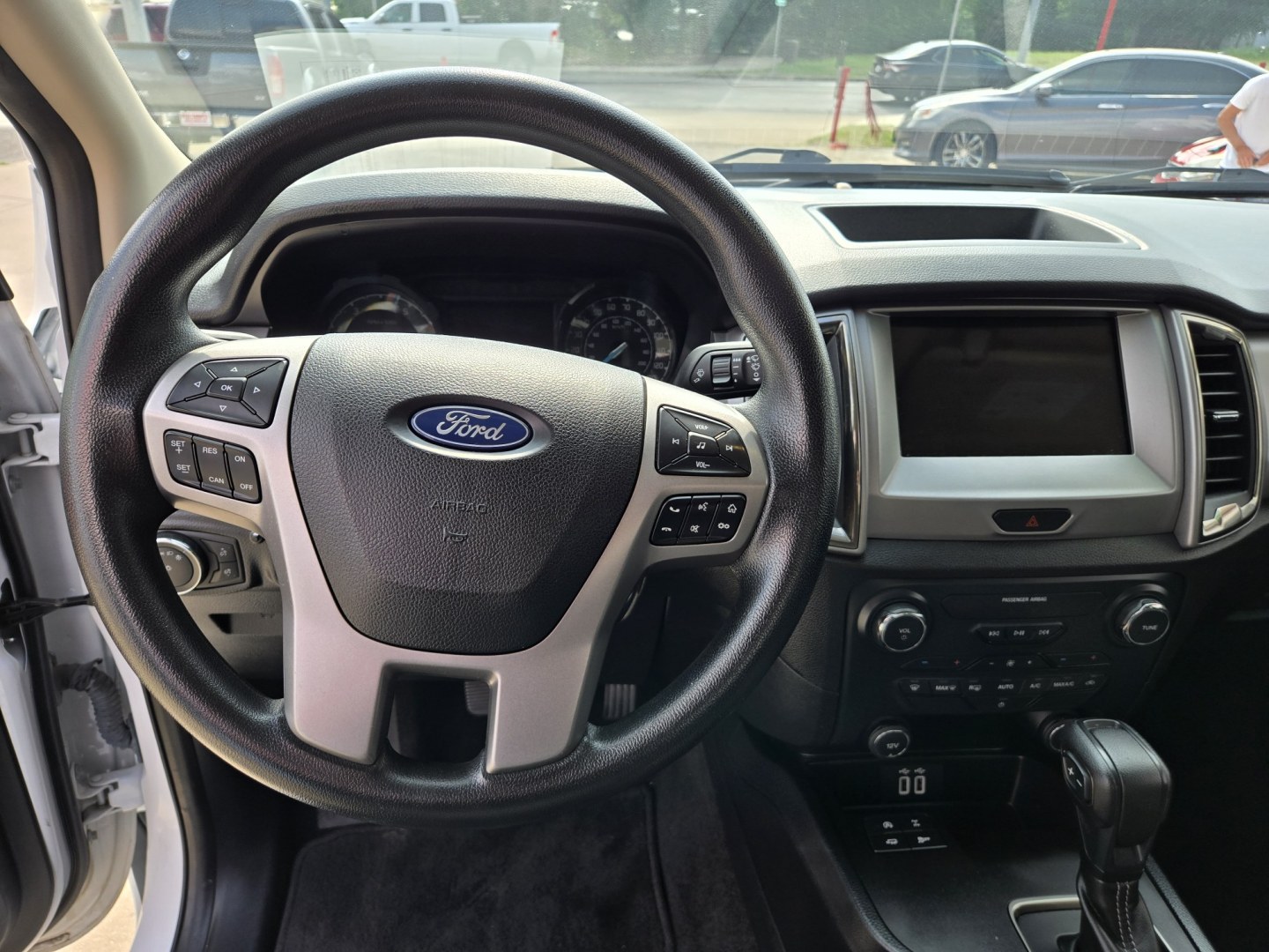 2021 WHITE Ford Ranger XL SuperCab 2WD (1FTER1EH2ML) with an 2.3L L4 DOHC 16V engine, 10A transmission, located at 503 West Court, Seguin, TX, 78155, (830) 379-3373, 29.568621, -97.969803 - 2021 Ford Ranger XL SuperCab 2WD with a 2.3L L4 DOHC 16V, Automatic, Tilt, Cruise, AM/FM Touchscreen Stereo, Power Windows, Locks and Side Mirrors, Bluetooth, Dual Climate Control, Backup Camera, Alloy Wheels, Rear Defroster and more!! - Photo#5