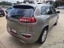 2017 Pewter Jeep Cherokee Overland FWD (1C4PJLJB3HW) with an 2.4L L4 DOHC 16V engine, 9A transmission, located at 503 West Court, Seguin, TX, 78155, (830) 379-3373, 29.568621, -97.969803- Photo#2