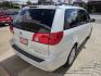 2009 WHITE Toyota Sienna XLE FWD (5TDZK22C19S) with an 3.5L V6 EFI DOHC 24V engine, Automatic transmission, located at 503 West Court, Seguin, TX, 78155, (830) 379-3373, 29.568621, -97.969803 - 2009 Toyota Sienna XLE FWD with a 3.5L V6 EFI DOHC 24V, Automatic, Tilt, Cruise, AM/FM/CD Stereo, Power Windows, Locks, Seat and Side Mirrors, Dual Climate Control, Heated Seats, Leather Seating, Tinted Windows, Power Sunroof, Power Rear Hatch, Alloy Wheels, Rear Wiper, Rear Defroster and more!!- Photo#2