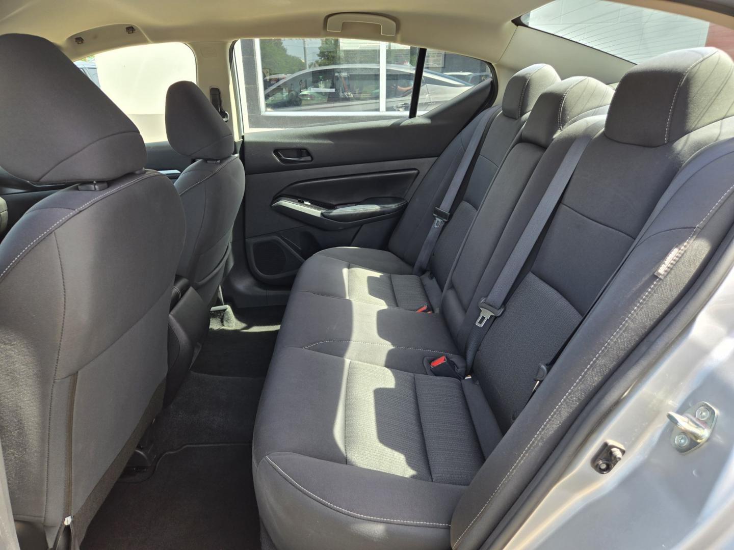 2023 SILVER Nissan Altima 2.5 SV (1N4BL4DV8PN) with an 2.5L L4 DOHC 16V engine, CVT transmission, located at 503 West Court, Seguin, TX, 78155, (830) 379-3373, 29.568621, -97.969803 - 2023 Nissan Altima SV with a 2.5L L4 DOHC 16V, Automatic, Tilt, Cruise, AM/FM/AUX Touchscreen Stereo, Power Windows, Locks, Seat and Side Mirrors, Bluetooth, Backup Camera, Alloy Wheels, Rear Defroster and more!!- Photo#6