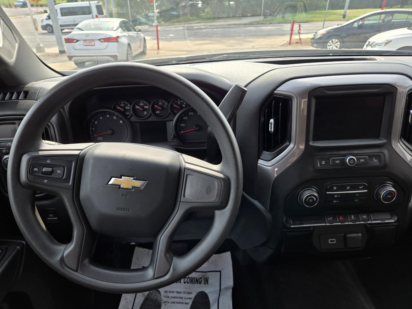 2020 GRAY Chevrolet Silverado 1500 Custom Double Cab 2WD (1GCRWBEH0LZ) with an 4.3L V6 engine, 6A transmission, located at 503 West Court, Seguin, TX, 78155, (830) 379-3373, 29.568621, -97.969803 - 2020 Chevrolet Silverado 1500 Custom Double Cab 2WD with a 4.3L V6, Automatic, Tilt, Cruise, AM/FM Touchscreen Stereo, Power Windows, Locks and Side Mirrors, Bluetooth, Running Boards, Backup Camera, Alloy Wheels, Rear Defroster and more!!- Photo#6
