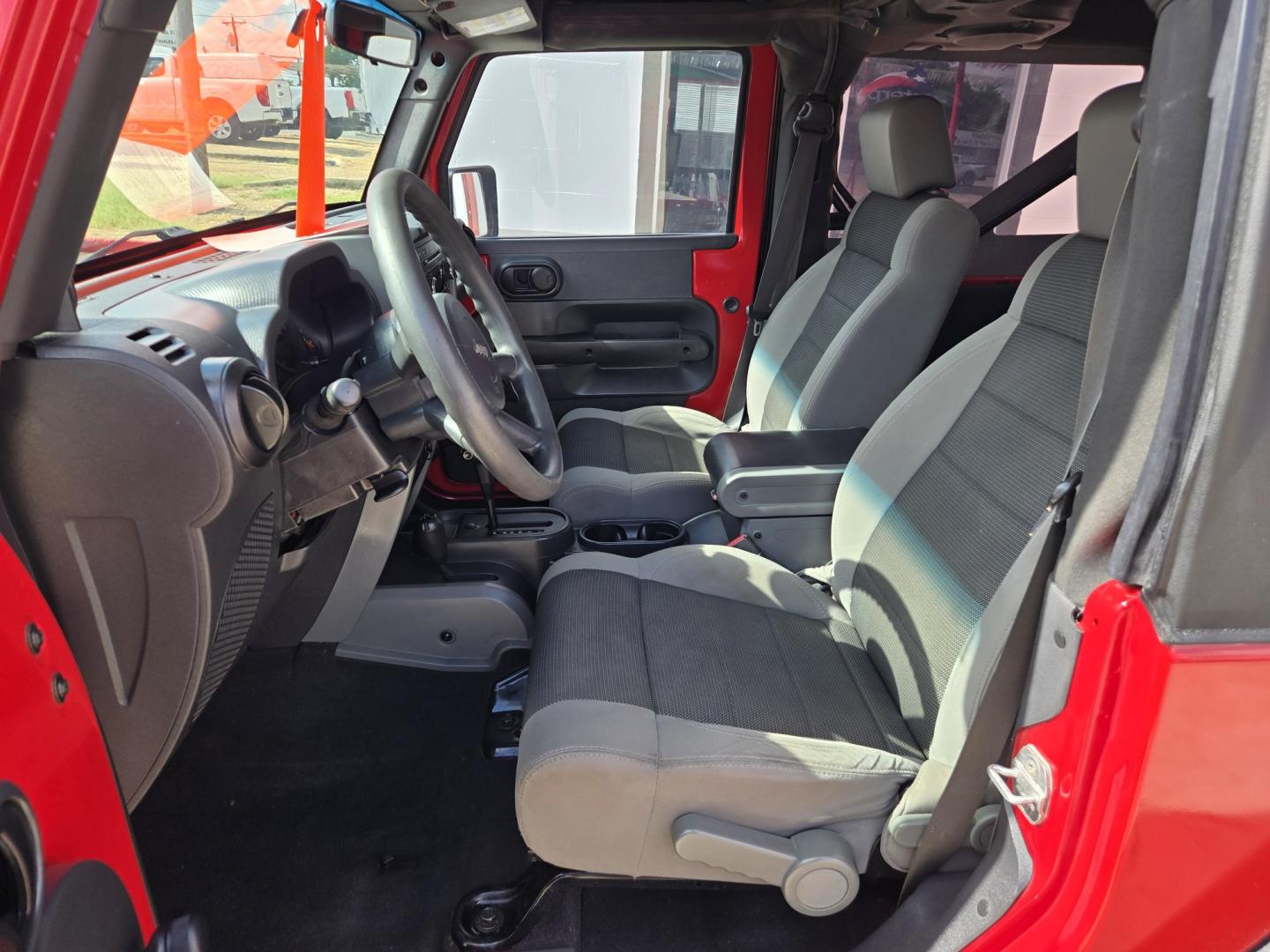 2007 RED Jeep Wrangler X (1J4FA24107L) with an 3.8L V6 OHV 12V engine, Automatic transmission, located at 503 West Court, Seguin, TX, 78155, (830) 379-3373, 29.568621, -97.969803- Photo#4