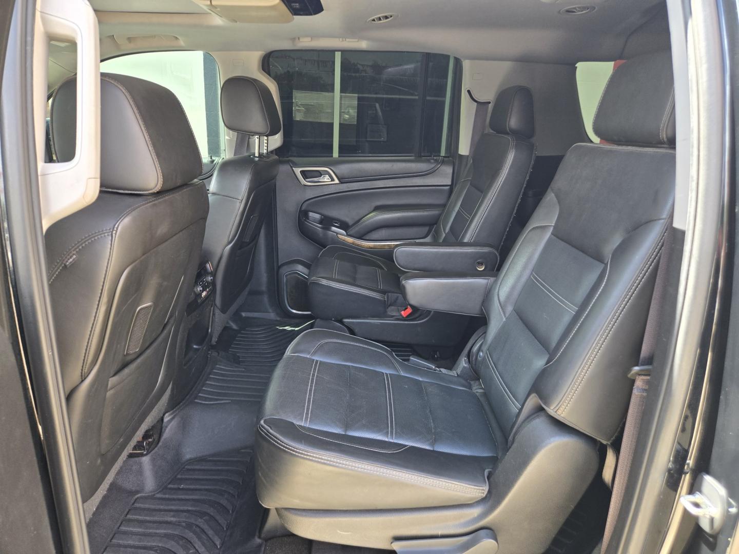 2016 Black GMC Yukon XL Denali 4WD (1GKS2HKJ6GR) with an 6.2L V8 OHV 16V engine, 6A transmission, located at 503 West Court, Seguin, TX, 78155, (830) 379-3373, 29.568621, -97.969803 - 2016 GMC Yukon XL Denali 4WD with a 6.2L V8 OHV 16V, Automatic, Tilt, Cruise, AM/FM Touchscreen Stereo, Power Windows, Locks, Seat and Side Mirrors, Leather Seating, Bluetooth, Dual Climate Control, Rear A/C, Third Row Seating, Power Rear Hatch, Power Running Boards, Power Sunroof, Alloy Wheels, Tin- Photo#6