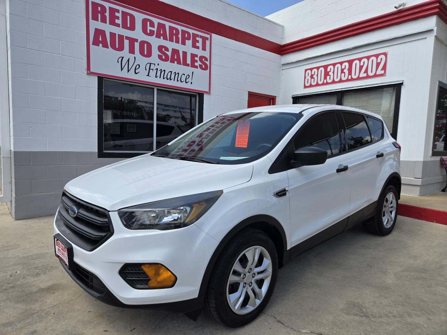 2019 WHITE Ford Escape S FWD (1FMCU0F70KU) with an 2.5L L4 DOHC 16V engine, 6A transmission, located at 503 West Court, Seguin, TX, 78155, (830) 379-3373, 29.568621, -97.969803 - 2019 Ford Escape S FWD with a 2.5L L4 DOHC 16V, Automatic, Tilt, Cruise, AM/FM Stereo, Power Windows, Locks and Side Mirrors, Bluetooth, Tinted Windows, Automatic Headlights, Rear Wiper, Rear Defroster and more!!- Photo#0
