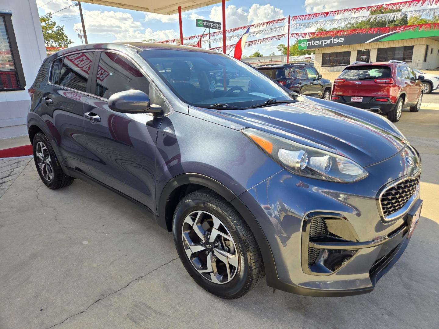 2020 BLUE Kia Sportage LX FWD (KNDPM3AC0L7) with an 2.4L V6 DOHC 24V engine, 6A transmission, located at 503 West Court, Seguin, TX, 78155, (830) 379-3373, 29.568621, -97.969803- Photo#1