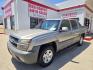 2002 GRAY Chevrolet Avalanche 1500 2WD (3GNEC13T42G) with an 5.3L V8 OHV 16V engine, 4A OD transmission, located at 503 West Court, Seguin, TX, 78155, (830) 379-3373, 29.568621, -97.969803 - 2002 Chevrolet Avalanche 1500 2WD with a 5.3L V8 OHV 16V, Automatic, Tilt, Cruise, AM/FM/CD Stereo, Power Windows, Locks, Seat and Side Mirrors, Front Bench Seating, Tonneau Bed Cover, Alloy Wheels, Rear Defroster and more!!- Photo#0