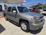 2002 GRAY Chevrolet Avalanche 1500 2WD (3GNEC13T42G) with an 5.3L V8 OHV 16V engine, 4A OD transmission, located at 503 West Court, Seguin, TX, 78155, (830) 379-3373, 29.568621, -97.969803 - 2002 Chevrolet Avalanche 1500 2WD with a 5.3L V8 OHV 16V, Automatic, Tilt, Cruise, AM/FM/CD Stereo, Power Windows, Locks, Seat and Side Mirrors, Front Bench Seating, Tonneau Bed Cover, Alloy Wheels, Rear Defroster and more!!- Photo#1