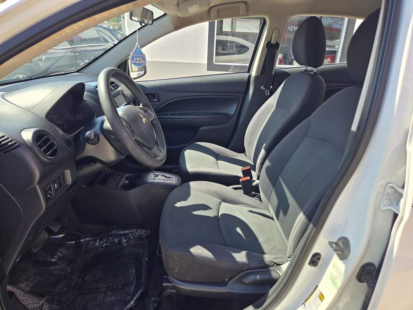 2019 WHITE Mitsubishi Mirage G4 ES 5M (ML32F3FJ7KH) with an 1.2L L3 DOHC engine, Automatic transmission, located at 503 West Court, Seguin, TX, 78155, (830) 379-3373, 29.568621, -97.969803 - 2019 Mitsubishi Mirage G4 ES with a 1.2L L3 DOHC, Automatic, Tilt, Cruise, AM/FM Touchscreen Stereo, Power Windows, Locks and Side Mirrors, Bluetooth, Backup Camera, Rear Defroster and more!!- Photo#4