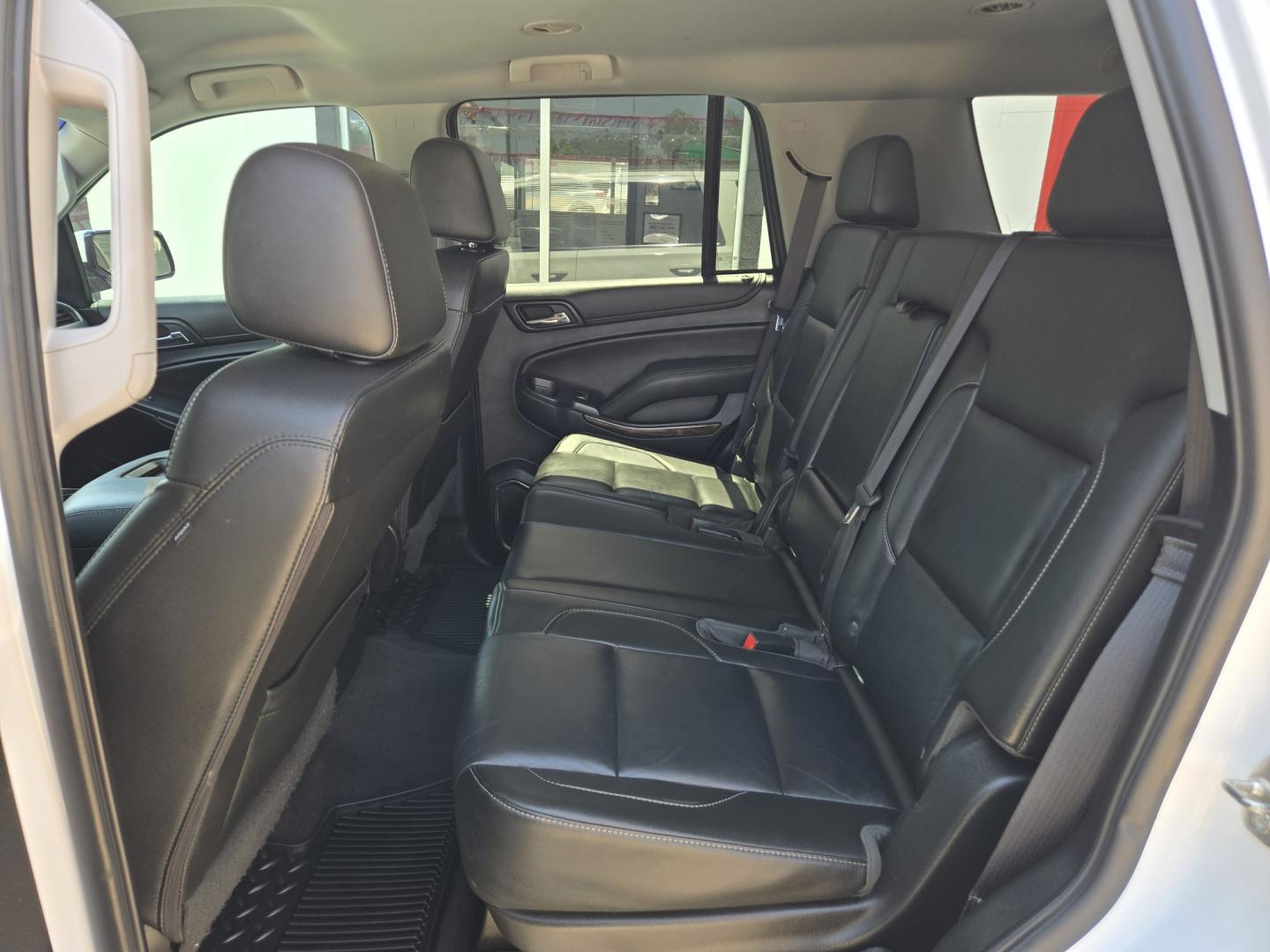 2019 WHITE Chevrolet Tahoe LT 2WD (1GNSCBKC6KR) with an 5.3L V8 OHV 16V engine, 6A transmission, located at 503 West Court, Seguin, TX, 78155, (830) 379-3373, 29.568621, -97.969803 - 2019 Chevrolet Tahoe LT 2WD with a 5.3L V8 OHV 16V, Automatic, Tilt, Cruise, AM/FM Touchscreen Stereo, Power Windows, Locks, Seat and Side Mirrors, Bluetooth, Leather Seating, Heated Seats, Third Row Seating, Dual Climate Control, Rear A/C, Tinted Windows, Trailer Towing, Backup Camera, Bumper Senso- Photo#6