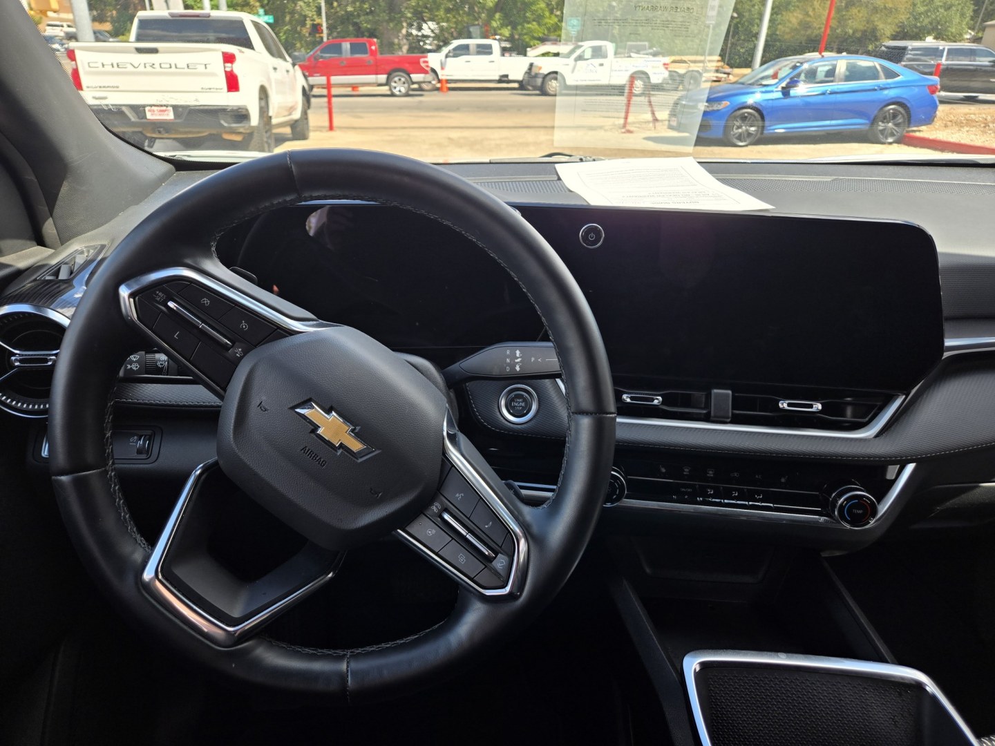 2025 WHITE Chevrolet Equinox LS 2WD (3GNAXHEGXSL) with an 1.5L L4 DOHC 16V TURBO engine, 6A transmission, located at 503 West Court, Seguin, TX, 78155, (830) 379-3373, 29.568621, -97.969803 - 2025 Chevrolet Equinox LS 2WD with a 1.5L L4 DOHC 16V TURBO, Automatic, Tilt, Cruise, AM/FM Touchscreen Stereo, Power Windows, Locks and Side Mirrors, Bluetooth, Heated Seats, Onstar Capability, Backup Camera, Alloy Wheels, Rear Wiper, Rear Defroster and more!!- Photo#5