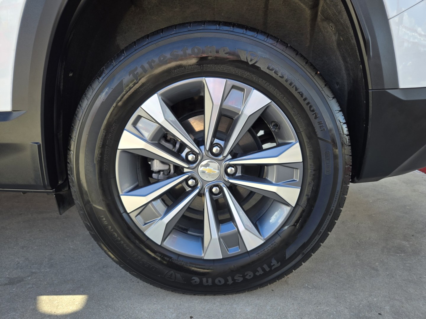 2025 WHITE Chevrolet Equinox LS 2WD (3GNAXHEGXSL) with an 1.5L L4 DOHC 16V TURBO engine, 6A transmission, located at 503 West Court, Seguin, TX, 78155, (830) 379-3373, 29.568621, -97.969803 - 2025 Chevrolet Equinox LS 2WD with a 1.5L L4 DOHC 16V TURBO, Automatic, Tilt, Cruise, AM/FM Touchscreen Stereo, Power Windows, Locks and Side Mirrors, Bluetooth, Heated Seats, Onstar Capability, Backup Camera, Alloy Wheels, Rear Wiper, Rear Defroster and more!!- Photo#8