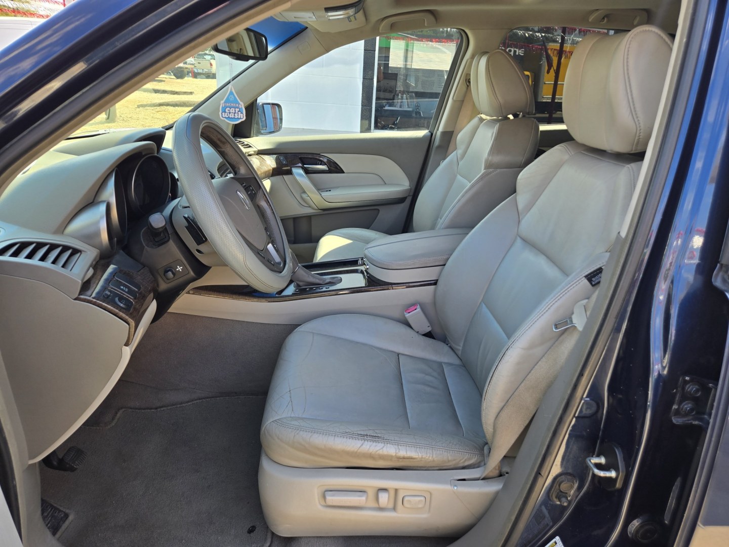 2013 BLUE Acura MDX 6-Spd AT w/Tech Package (2HNYD2H37DH) with an 3.5L V6 SOHC 24V engine, 6-Speed Automatic transmission, located at 503 West Court, Seguin, TX, 78155, (830) 379-3373, 29.568621, -97.969803- Photo#4