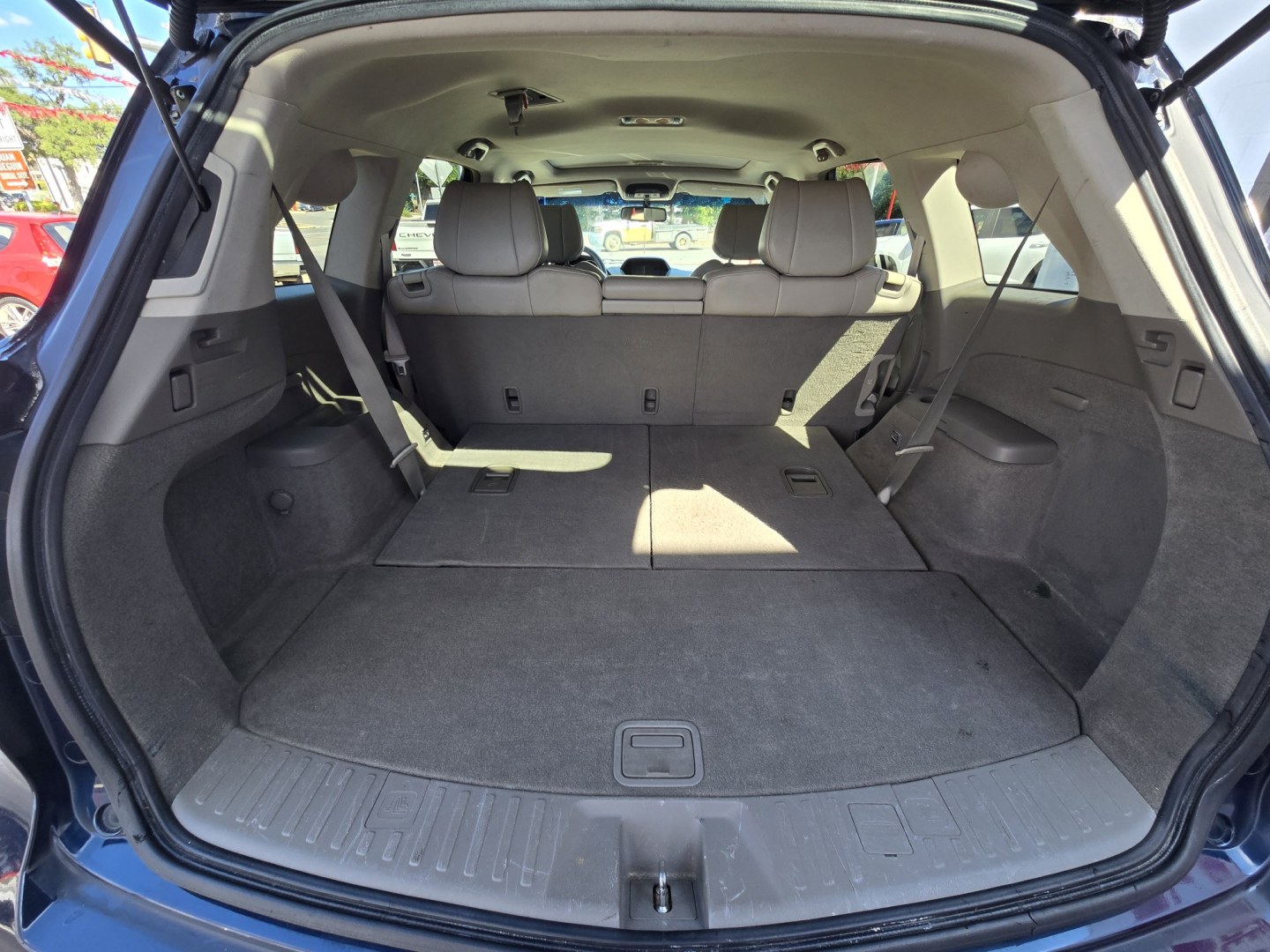 2013 BLUE Acura MDX 6-Spd AT w/Tech Package (2HNYD2H37DH) with an 3.5L V6 SOHC 24V engine, 6-Speed Automatic transmission, located at 503 West Court, Seguin, TX, 78155, (830) 379-3373, 29.568621, -97.969803- Photo#9