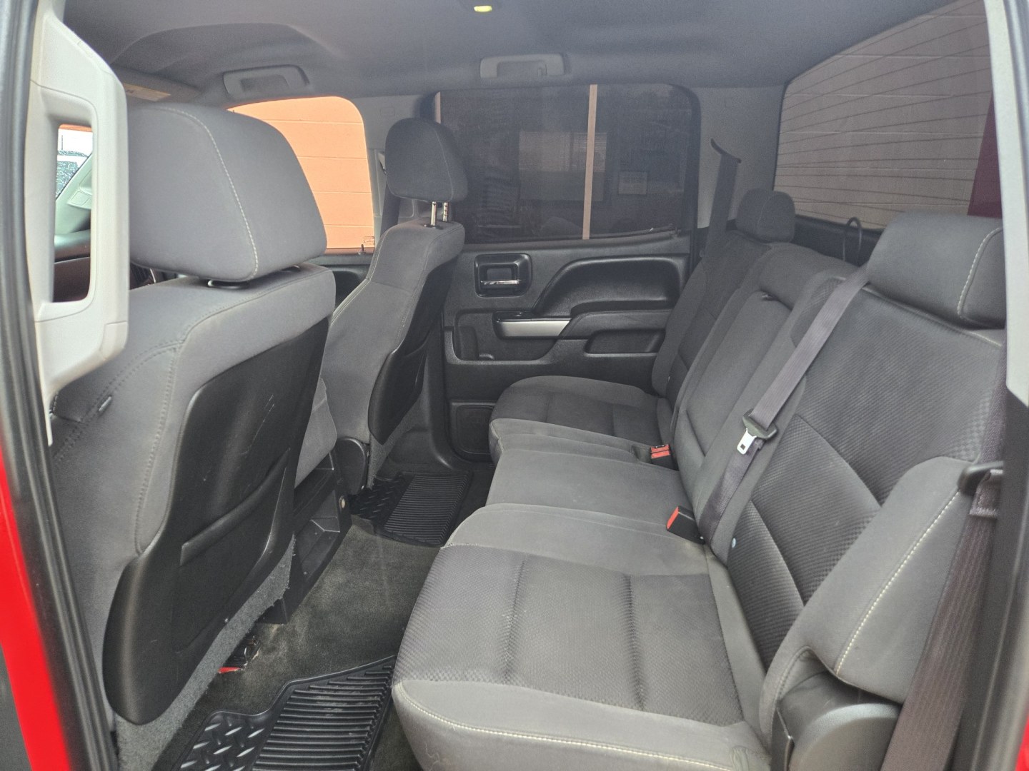 2014 RED Chevrolet Silverado 1500 1LT Crew Cab 2WD (3GCPCREC4EG) with an 5.3L V8 F OHV 16V engine, 6-Speed Automatic transmission, located at 503 West Court, Seguin, TX, 78155, (830) 379-3373, 29.568621, -97.969803 - 2014 Chevrolet Silverado 1500 LT Crew Cab 2WD with a 5.3L V8 F OHV 16V, Automatic, Tilt, Cruise, AM/FM Touchscreen Stereo, Power Windows, Locks, Seat and Side Mirrors, Bluetooth, Dual Climate Control, Tinted Windows, Alloy Wheels, Trailer Towing, Backup Camera, Bumper Sensors, Rear Defroster and mor- Photo#7