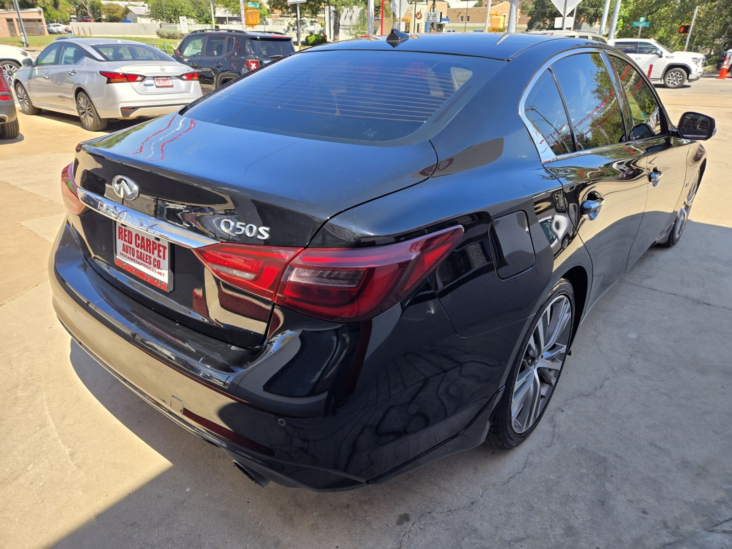 2018 Black Infiniti Q50 3.0t Sport (JN1EV7APXJM) with an 3.0L V6 DOHC 24V TURBO engine, 7A transmission, located at 503 West Court, Seguin, TX, 78155, (830) 379-3373, 29.568621, -97.969803 - 2018 Infiniti Q50 Sport with a 3.0L V6 DOHC 24V TURBO, Automatic, Tilt, Cruise, AM/FM Touchscreen Stereo, Power Windows, Locks, Seat and Side Mirrors, Bluetooth, Leather Seating, Heated Seats, Dual Climate Control, Rear A/C, Power Sunroof, Tinted Windows, Alloy Wheels, Backup Camera, Bumper Sensors,- Photo#2