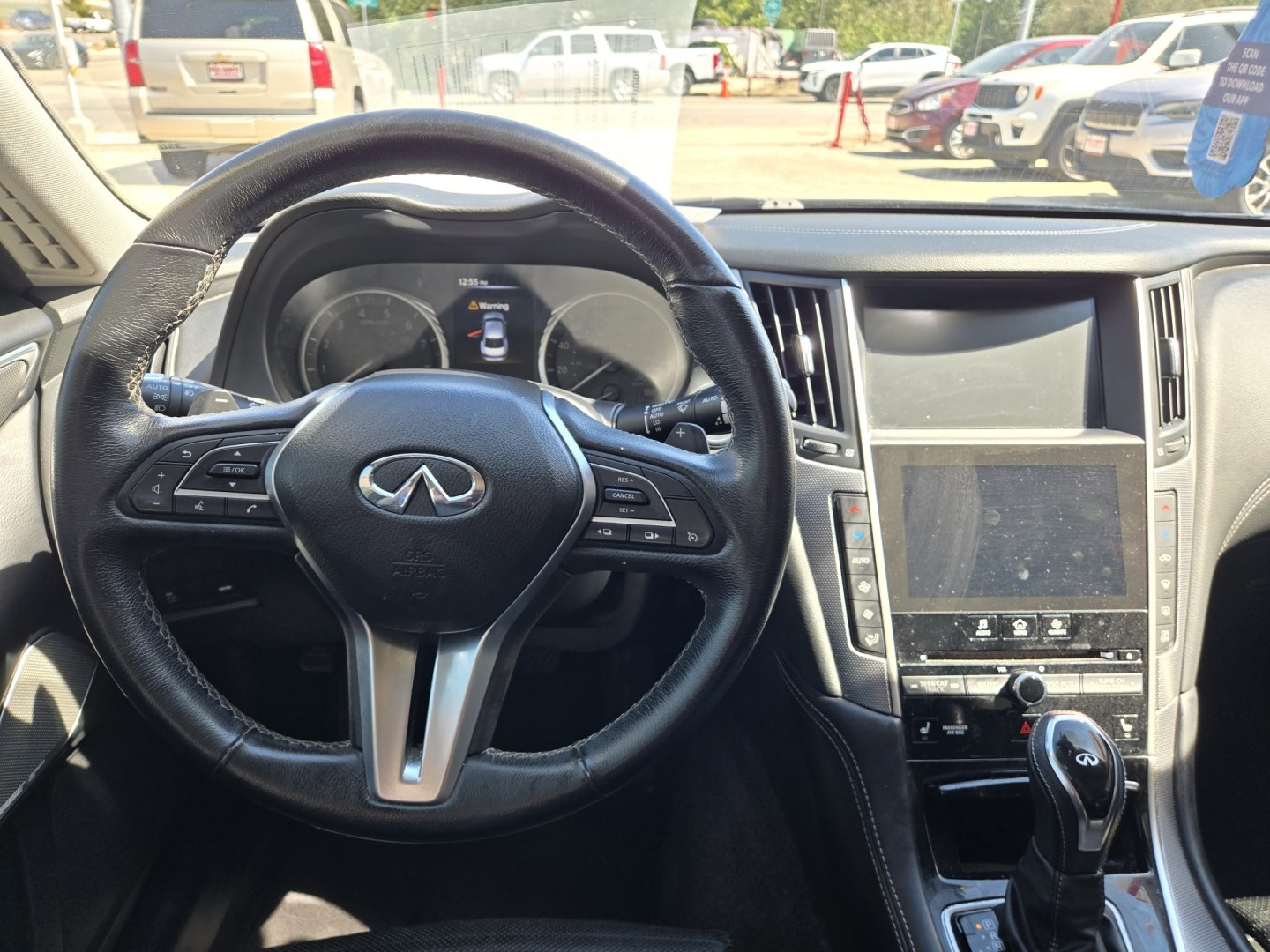 2018 Black Infiniti Q50 3.0t Sport (JN1EV7APXJM) with an 3.0L V6 DOHC 24V TURBO engine, 7A transmission, located at 503 West Court, Seguin, TX, 78155, (830) 379-3373, 29.568621, -97.969803 - 2018 Infiniti Q50 Sport with a 3.0L V6 DOHC 24V TURBO, Automatic, Tilt, Cruise, AM/FM Touchscreen Stereo, Power Windows, Locks, Seat and Side Mirrors, Bluetooth, Leather Seating, Heated Seats, Dual Climate Control, Rear A/C, Power Sunroof, Tinted Windows, Alloy Wheels, Backup Camera, Bumper Sensors,- Photo#5